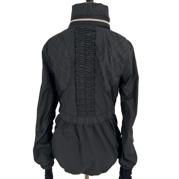 Lululemon Black Nylon Zip Up Ruched Back Detail Jacket Size 6 - Picture 8 of 9